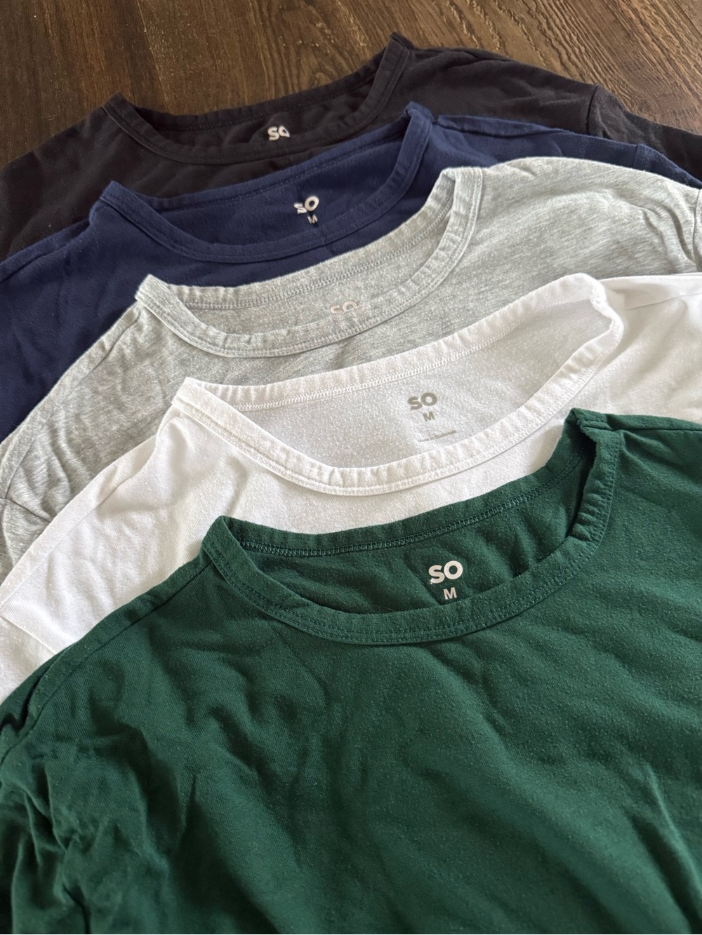 5 Women’s Long Sleeve Tees